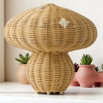 Allie Mushroom Table Lamp in Rattan 