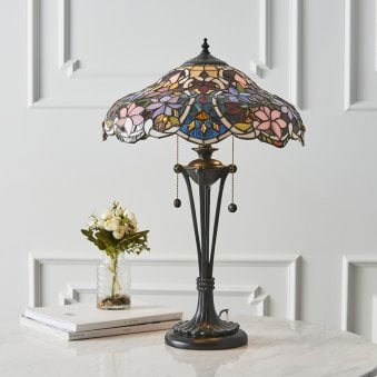 Sullivan Medium Tiffany Table Lamp