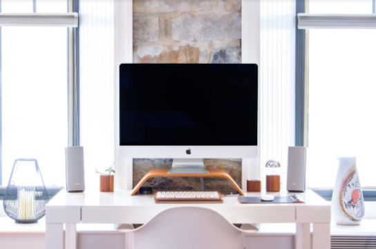 under cabinet lighting 